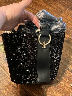 Badgley Mischka Bucket Bag Black Sequin Gold Tone New With Tags